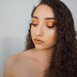 Meet your Posher, Daniela